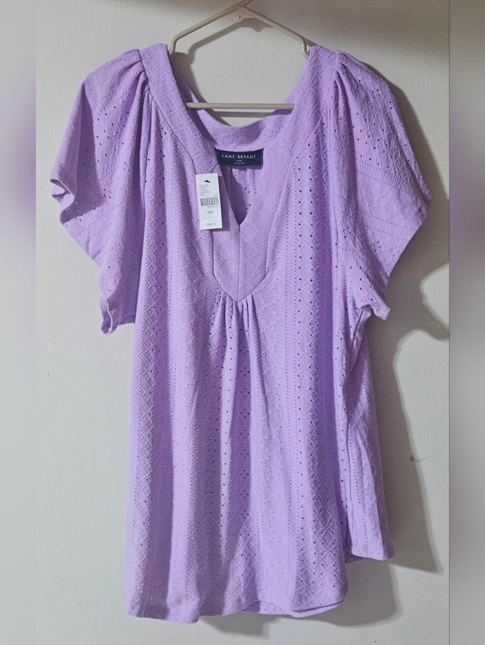 18-20 Lane Bryant Woman's Knit Eyelet Notch-Neck Top NWT